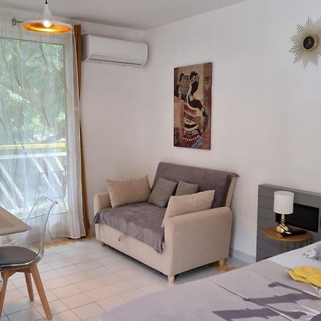Studio Beachside Paradise Avec Citerne Tampon- Residence Manganao Saint-Francois  Zewnętrze zdjęcie